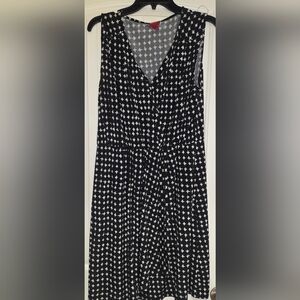 Merona Black and White Wrap Around Knee Length Dress NWOT.